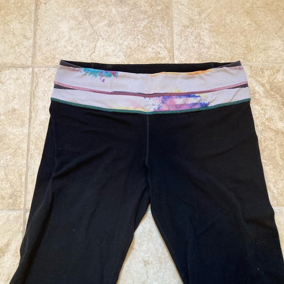 ✨2/$20✨ Lululemon athletica Black Wide Leg Yoga Pants - Picture 3 of 6